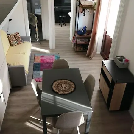 Stefania's Corner, In *
